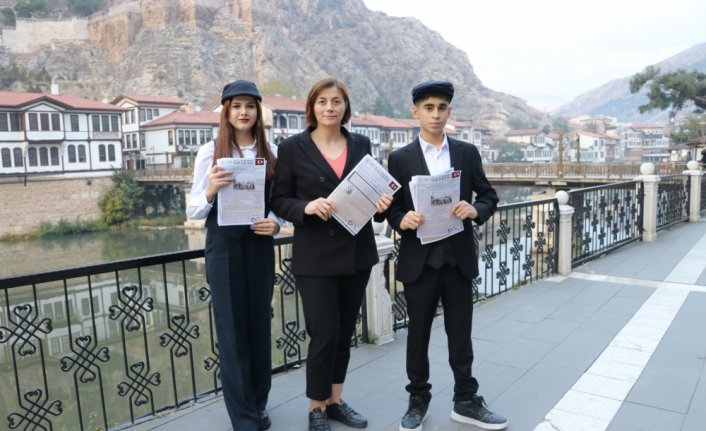 Amasya'da kadına yönelik şiddete karşı gazete dağıtıldı