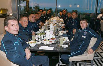 Trabzonsporlu futbolcular, iftar yemeğinde bir araya geldi