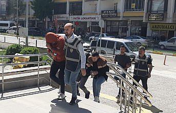 Çorum'da hırsızlık yaptıkları iddiasıyla 2 kişi tutuklandı