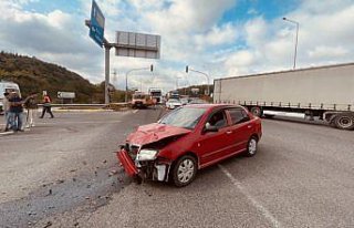 Bolu'da iki otomobilin çarpıştığı kazada...