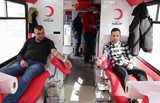 Havza'da Türk Kızılay 115 Ünite kan bağışı...