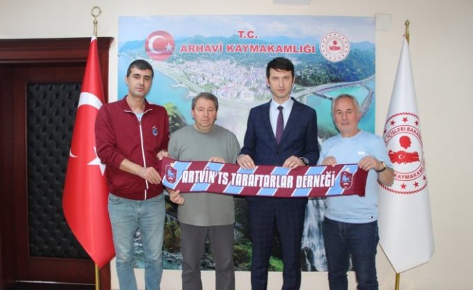 Artvin Trabzonspor Taraftarlar Derneği yöneticilerinden kaymakamlara ziyaret