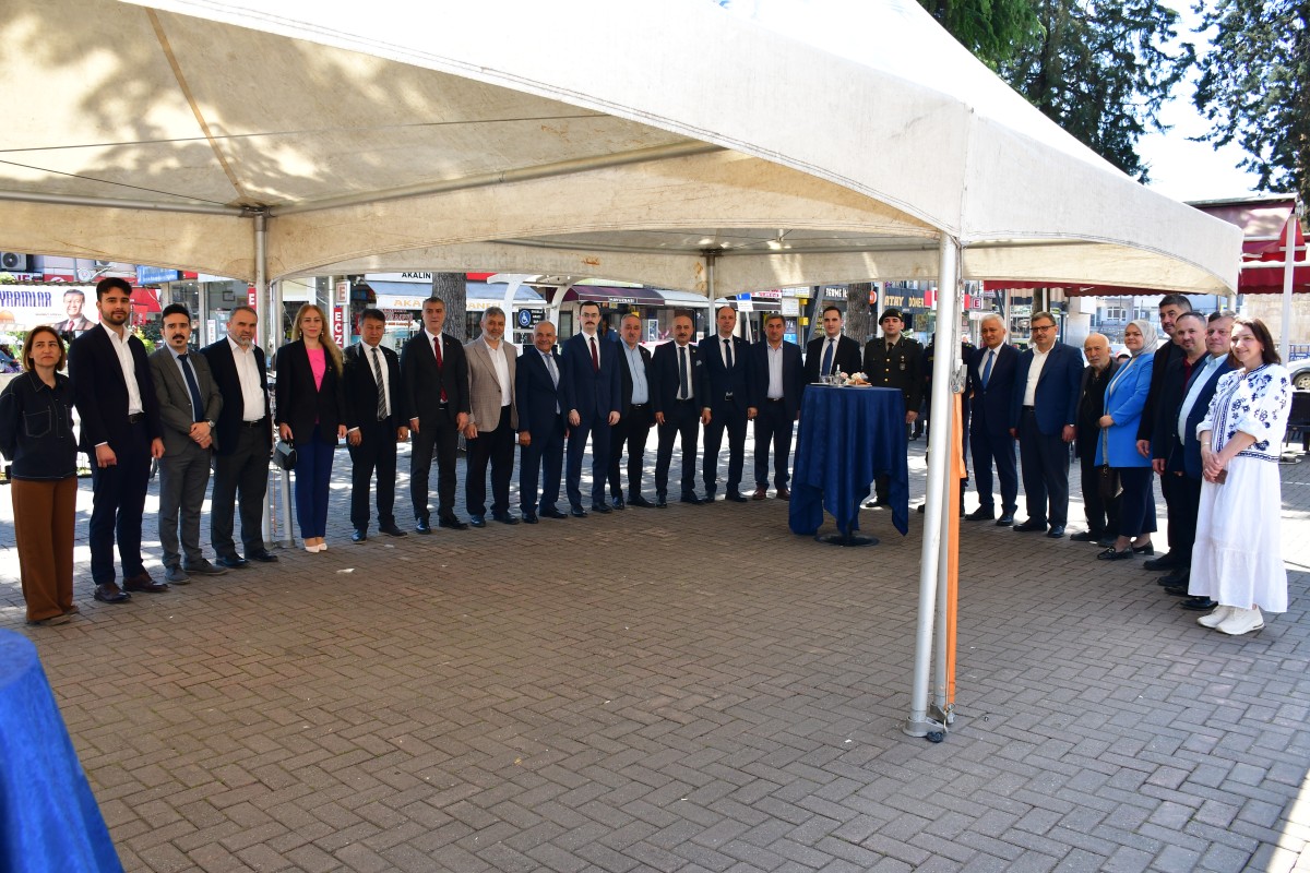 Terme'de bayramlaşma töreni yapıldı