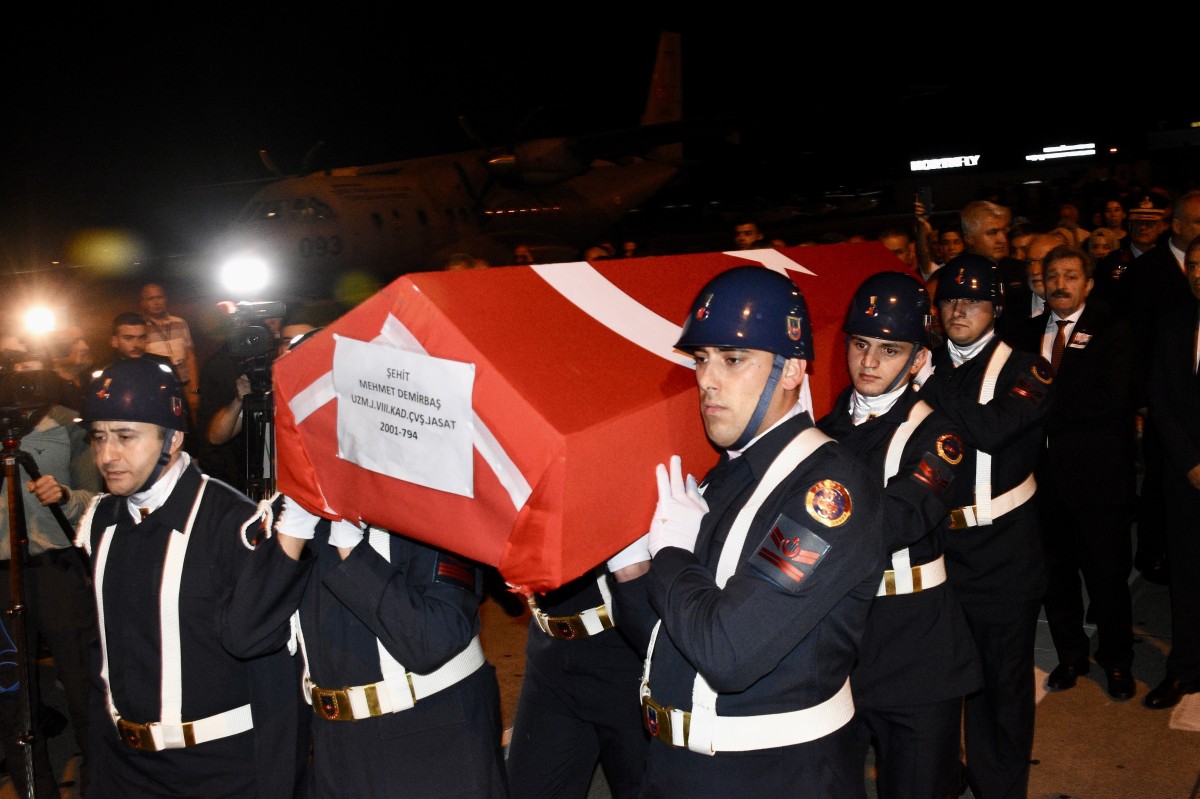 Şehit Jandarma Uzman Çavuş Mehmet Demirbaş'ın cenazesi Samsun'a getirildi