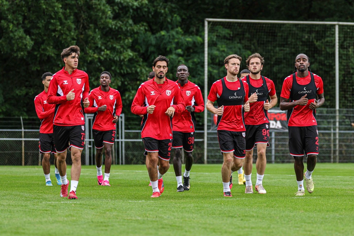 Samsunspor, Hollanda'da kamp çalışmalarını sürdürüyor