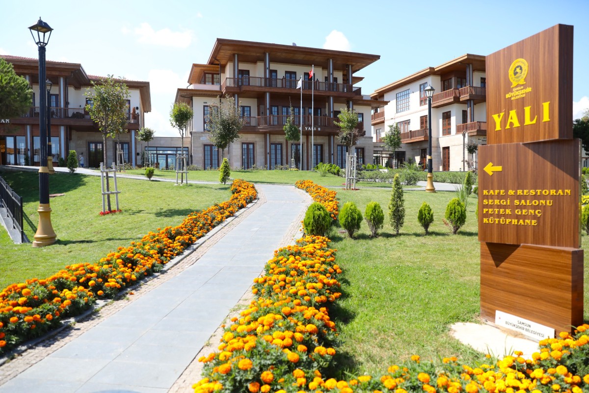 SAMSUN’UN GÖZDE BULUŞMA NOKTASI YALI YOĞUN İLGİ GÖRÜYOR
