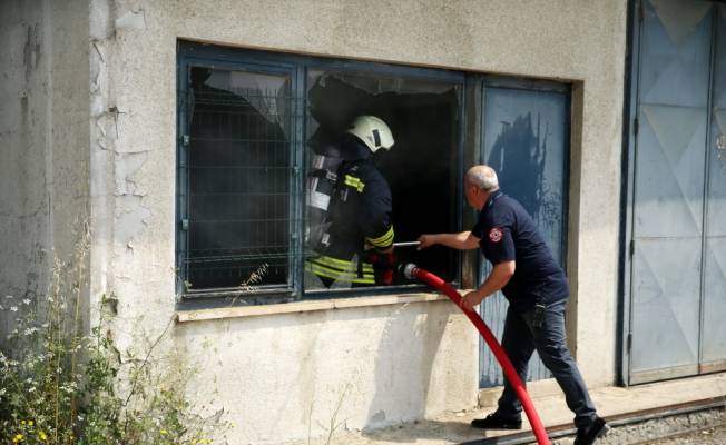 Düzce'de hasta kayıtları bulunan depo yandı