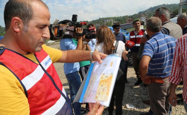 Kurban pazarındaki satıcılara sahte para uyarısı