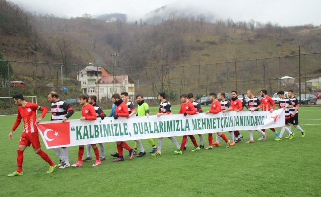 Futbolculardan Zeytin Dalı Harekatı'na destek