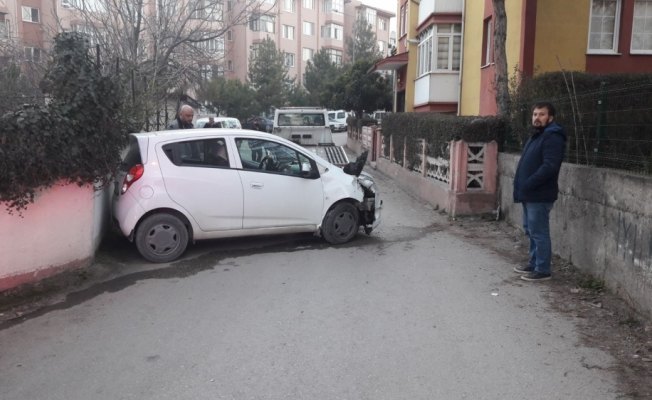 Karabük'te trafik kazaları: 5 yaralı