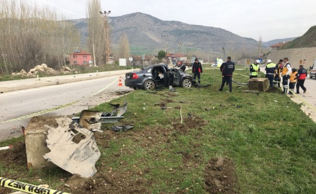 Tokat'ta polis aracı devrildi: 3 yaralı