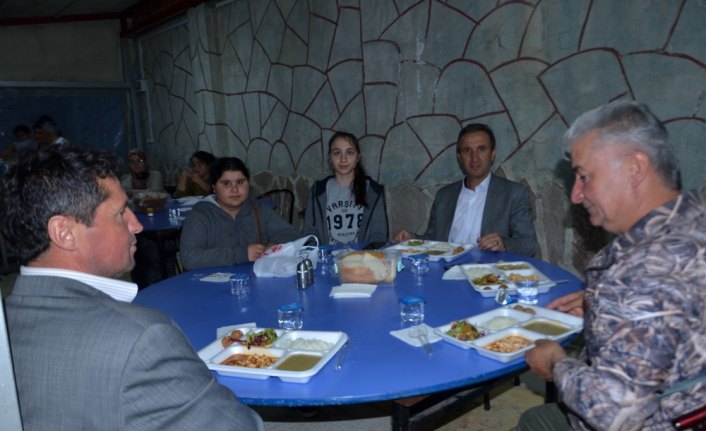 Hanönü Belediyesinden hergün 100 kişiye iftar