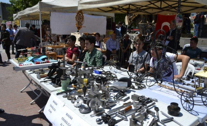 Safranbolu'da Mesleki ve Teknik Eğitim Fuarı