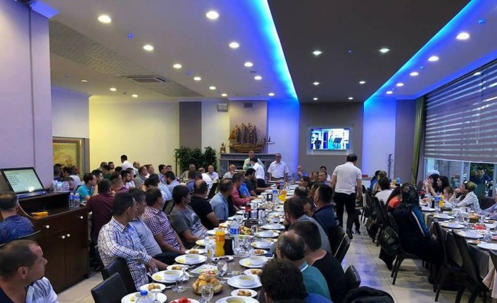 Belediye Başkanı Emür, personelle iftarda bir araya geldi