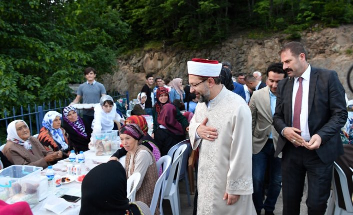 “Bütün insanlığın kardeşliğe ihtiyacı var“