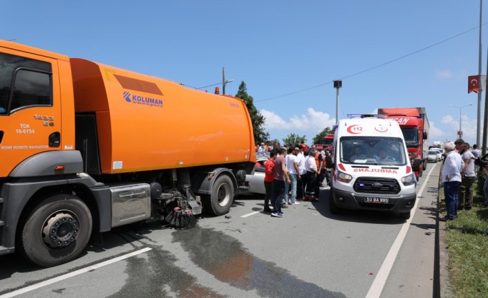 Rize'de trafik kazası: 1 ölü, 1 yaralı