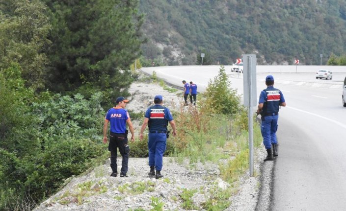 Kayıp kişinin cesedi ormanlık alanda bulundu