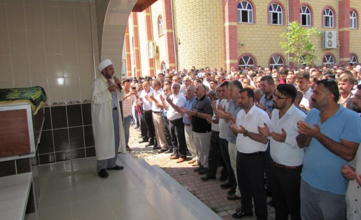 Şile'de denizde boğulan kişinin cenazesi toprağa verildi