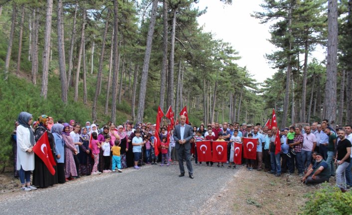 Tosya'da köylülerden çevreyi kirletenlere protesto