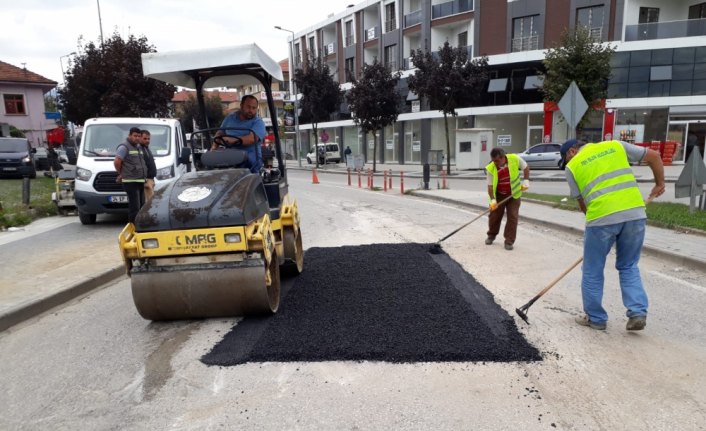 Düzce'de yol bakım çalışmaları