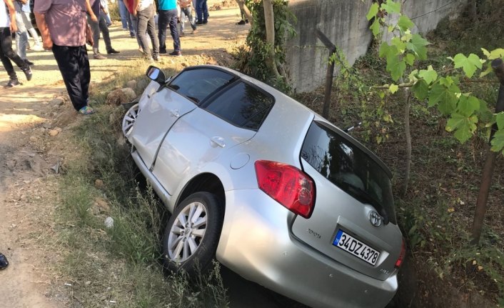 Ordu'da otomobil sulama kanalına düştü: 4 yaralı