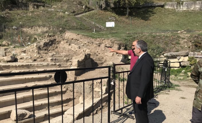 Başkan Ay'dan Antik Kent'e ziyaret