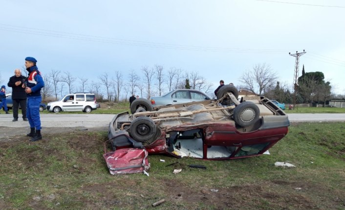 Samsun'da iki otomobil çarpıştı: 7 yaralı