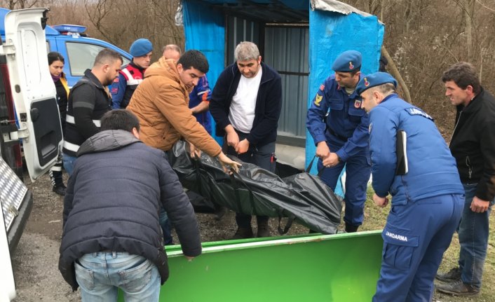 GÜNCELLEME - Karabük'te trafik kazası: 4 ölü, 1 yaralı