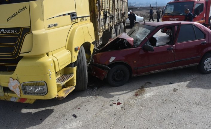 Boyabat'ta trafik kazası : 1 yaralı