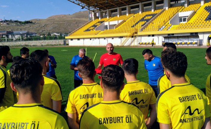 Bayburt Özel İdare Spor çalışmalarına başladı