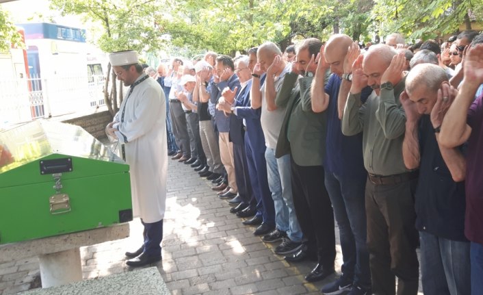 Karabük'te şehit babası son yolculuğa uğurlandı