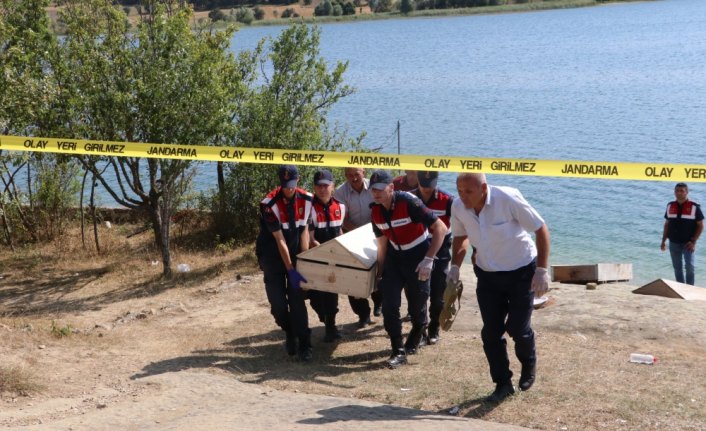 Anne, baba ve oğlu baraj gölünde boğuldu