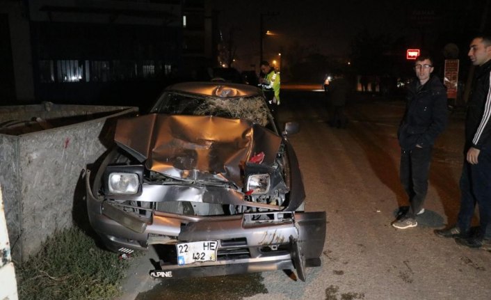 Düzce'de otomobil ile elektrikli bisiklet çarpıştı: 3 yaralı