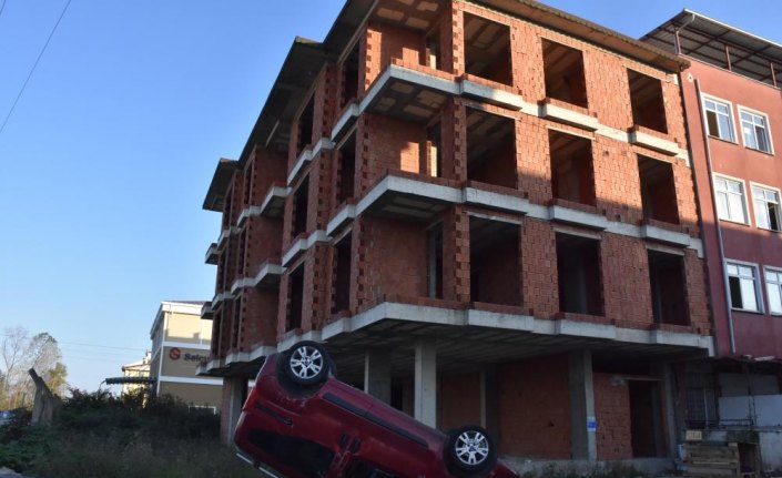 Ordu'da kamyonet ile hafif ticari araç çapıştı: 5 yaralı