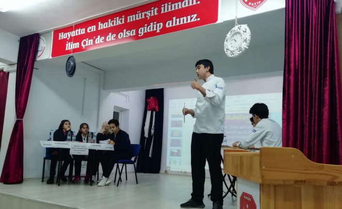 Mengen'de liseler arası münazara yarışması