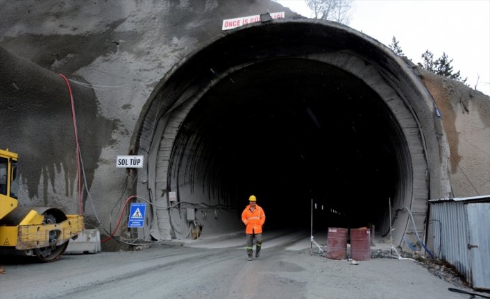 Yeni Zigana Tüneli Projesi'nde gerçekleşme oranı yüzde 65'e ulaştı