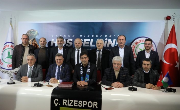 Çaykur Rizespor, Ünal Karaman ile 1,5 yıllık sözleşme imzaladı