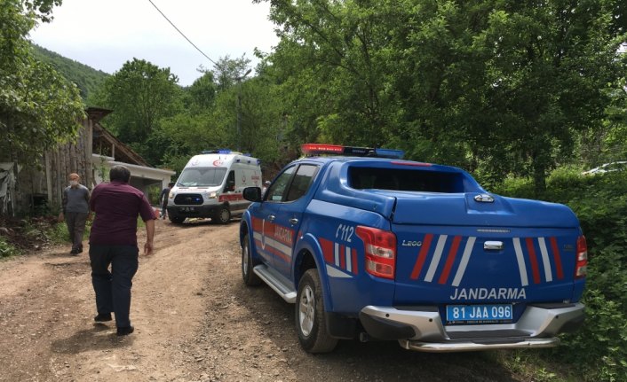 Düzce'de arazi anlaşmazlığı nedeniyle silahlı saldırıya uğrayan kişi öldü