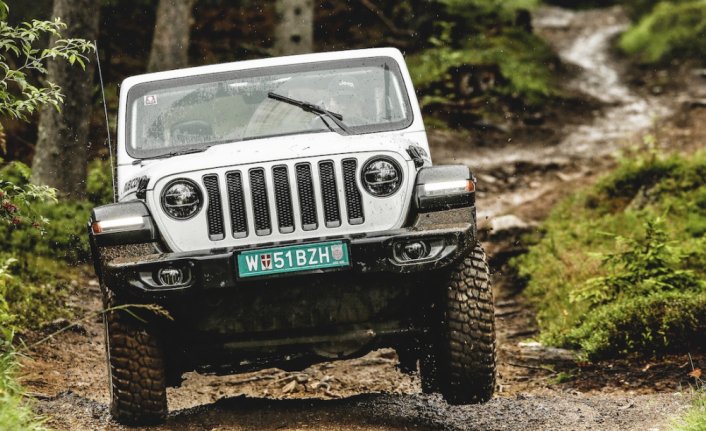 Jeep Wrangler Almanya’da en iyi arazi aracı ve SUV seçildi