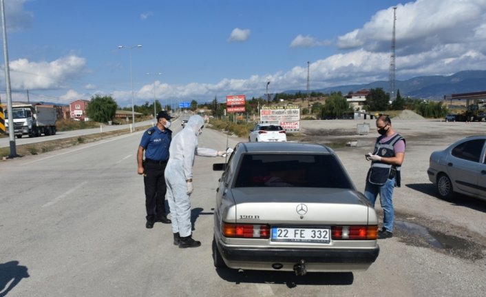 Boyabat'ta koronavirüs denetimi yapıldı