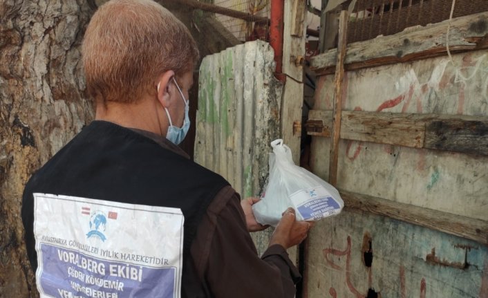 Gurbetçi kadınlardan Gazze'ye gıda ve yaşam malzemesi yardımı