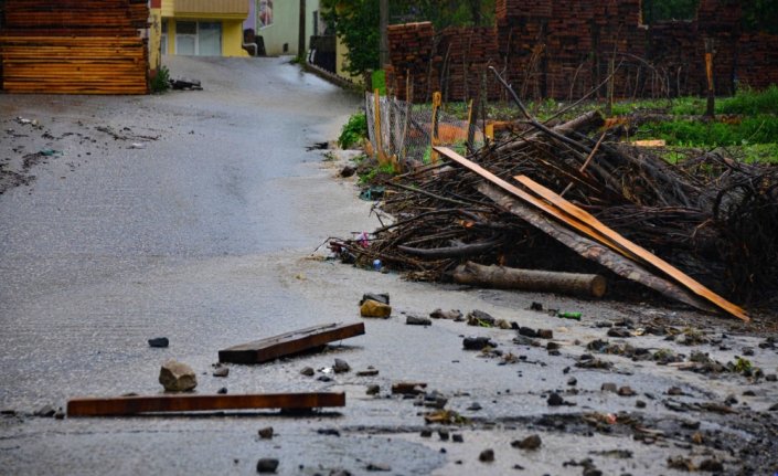 Ordu'da sağanak ve dolu hasara neden oldu