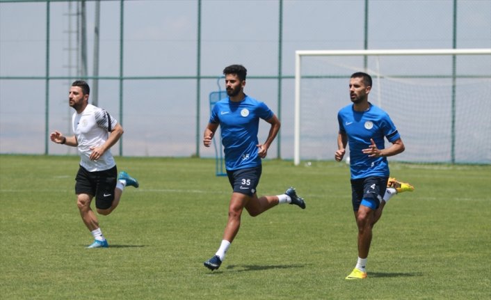 Çaykur Rizespor, Erzurum'daki yeni sezon hazırlıklarına devam etti