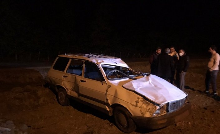 Samsun'da şarampole devrilen otomobilin sürücüsü yaralandı