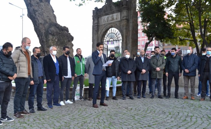 Trabzon'da Sezai Karakoç için gıyabi cenaze namazı kılındı