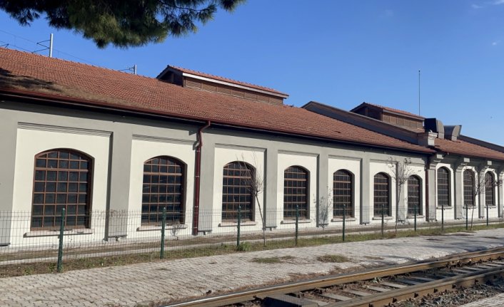 Samsun'daki tarihi tren bakım atölyesinde cerrahi aletler sergilenecek