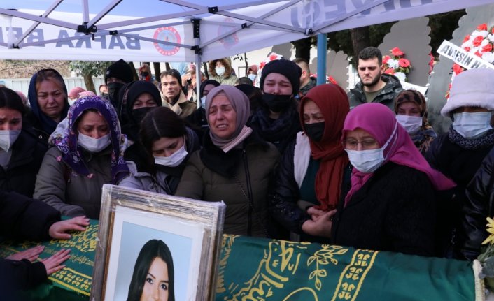 Eski nişanlısı tarafından öldürülen avukat Yıldız, son yolculuğuna uğurlanıyor