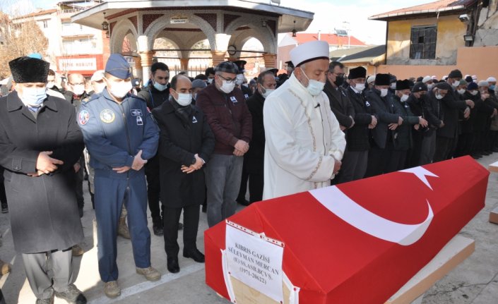 Kıbrıs gazisi Mercan, Amasya'da son yolculuğuna uğurlandı