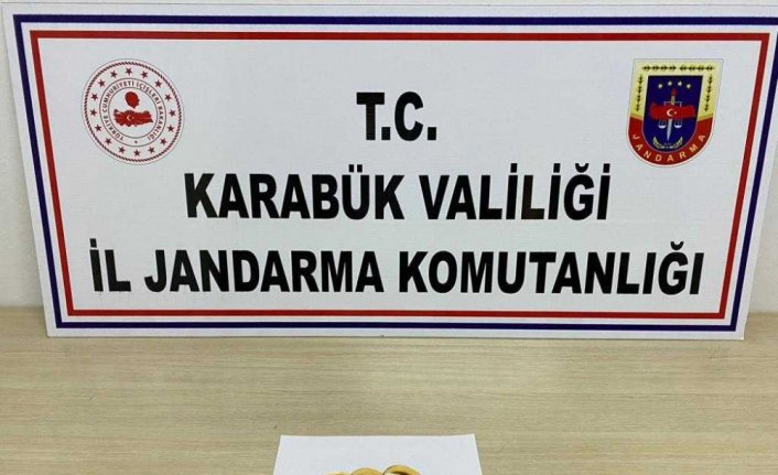 Karabük'te dolandırıcılık şüphelisi terminalde yakalandı