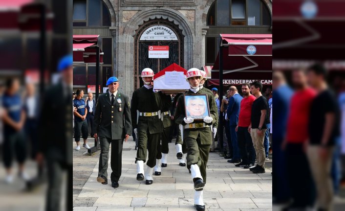 Kore gazisi Bozkurt Trabzon'da son yolculuğuna uğurlandı